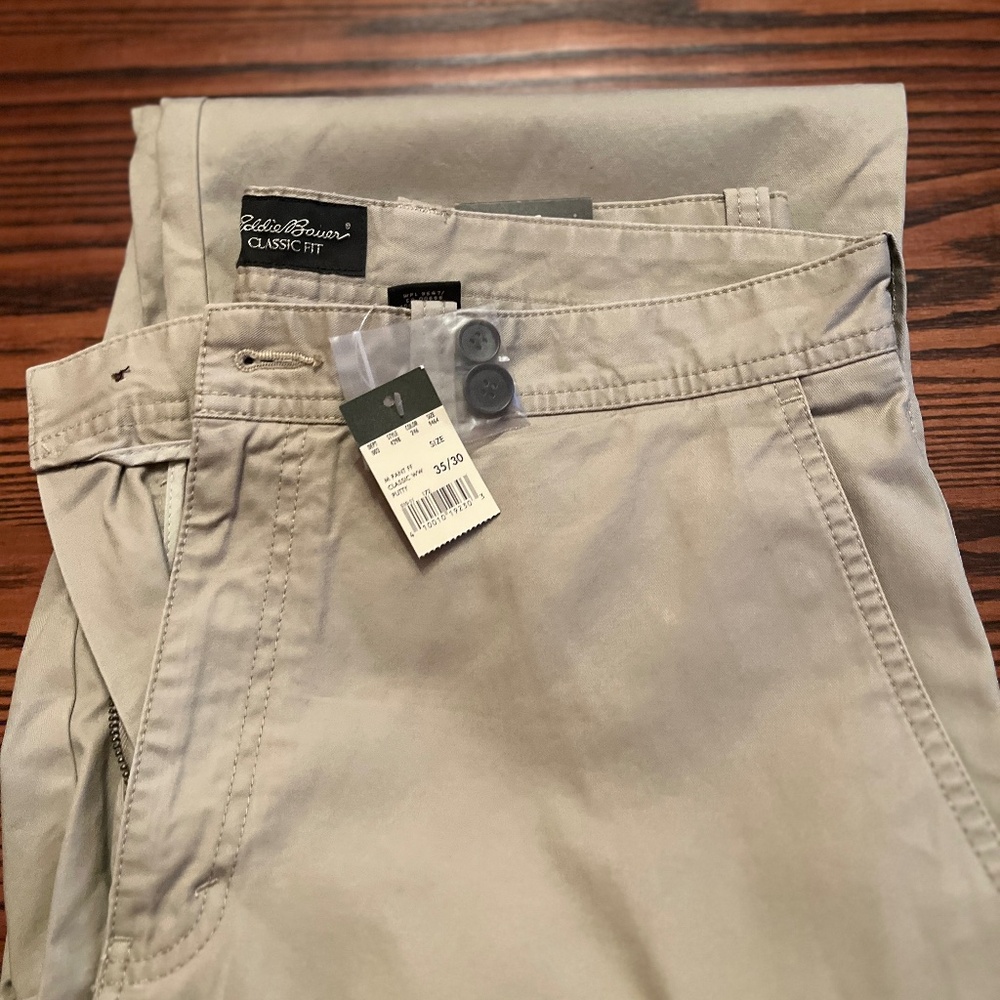Eddie Bauer Classic flat front chinos